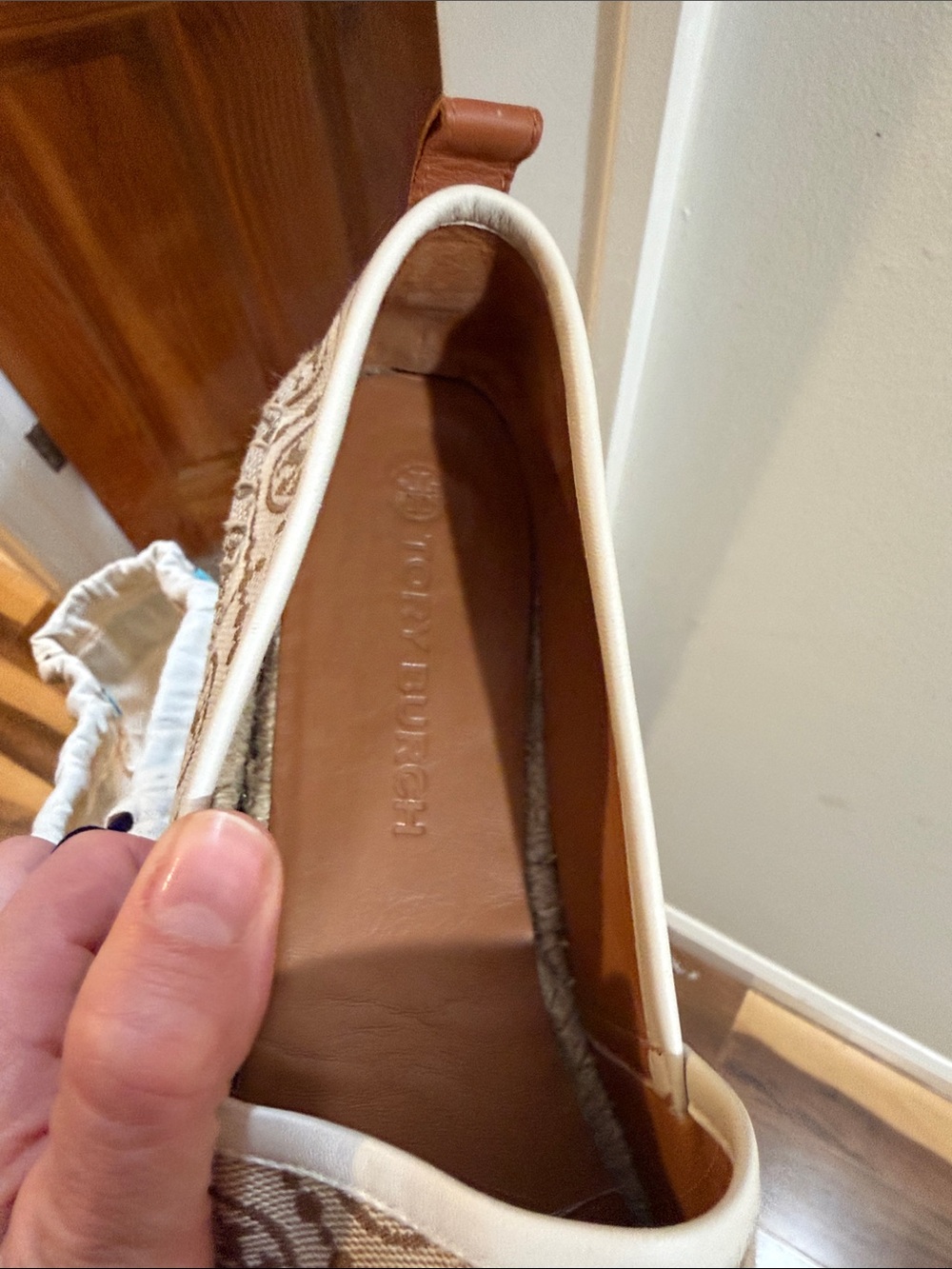 Tory Burch Beige Canvas Logo Espadrille Slip-Ons - Picture 8 of 9